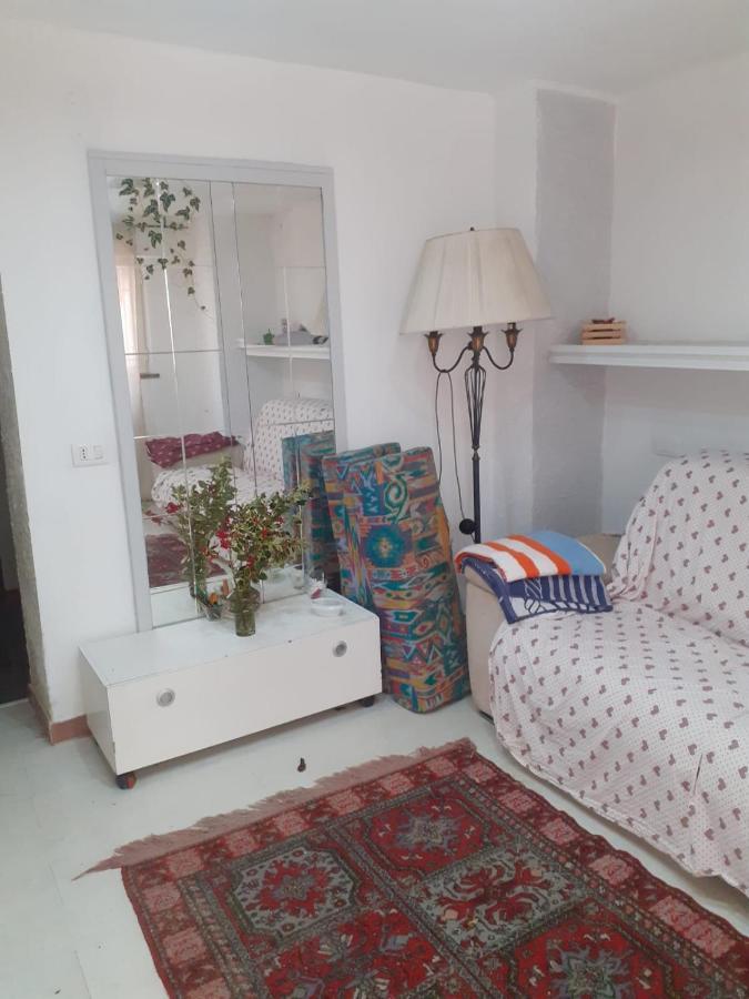 La Casa Delle Delizie Hotel Messina Bagian luar foto
